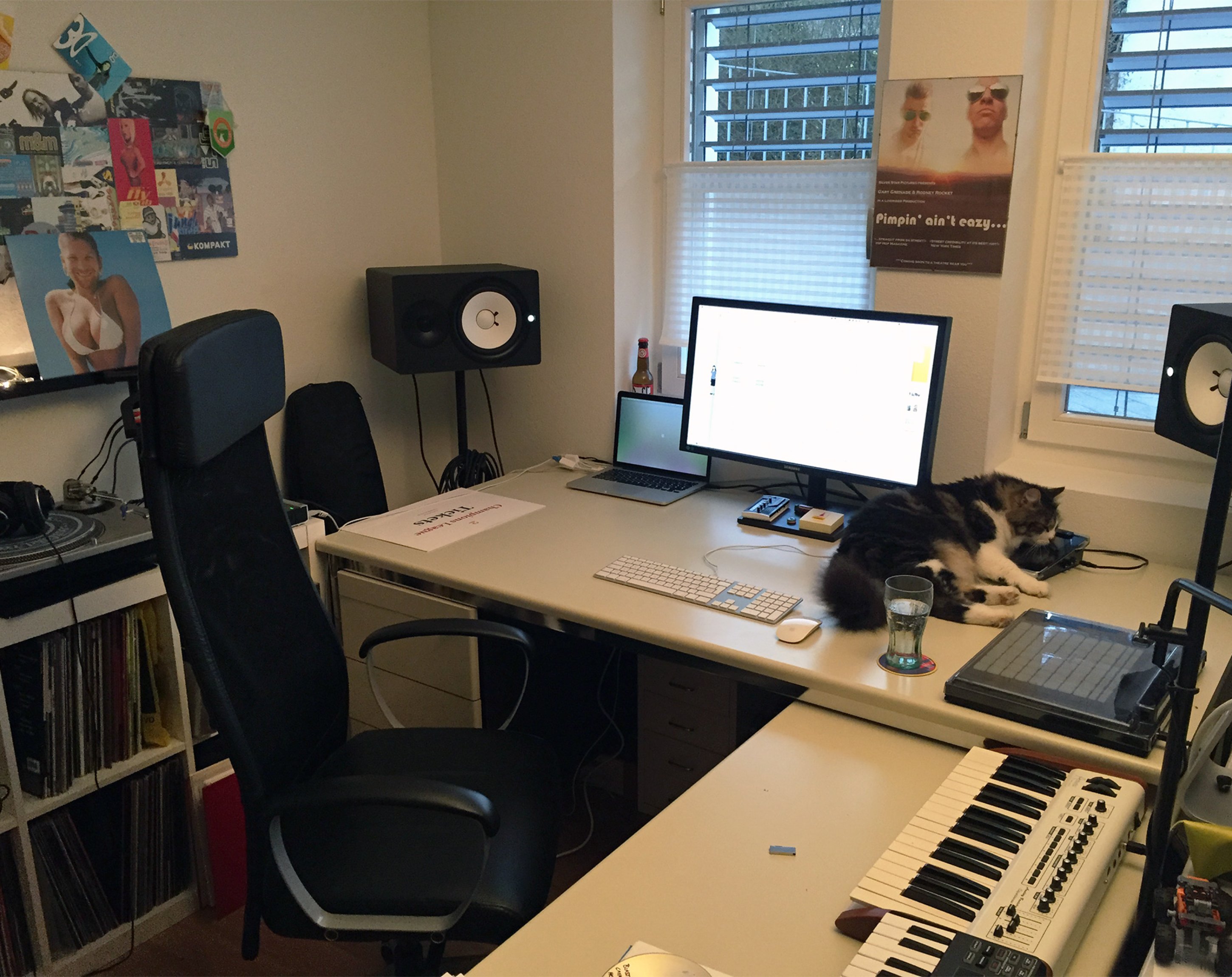 Silvan Schaad, Heimbüro Silvan Schaad, Heimbüro