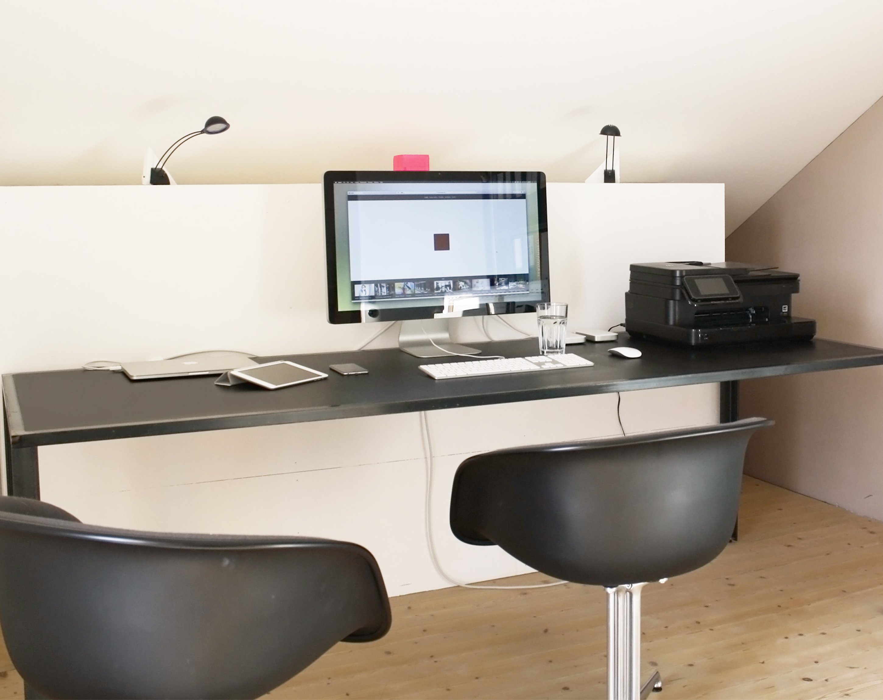 Joscha van der Linden, Heimbüro