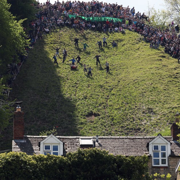The Cooper's Hill Cheese Rolling and Wake, Crazy Sportarten #10 The Cooper's Hill Cheese Rolling and Wake, Crazy Sportarten #10